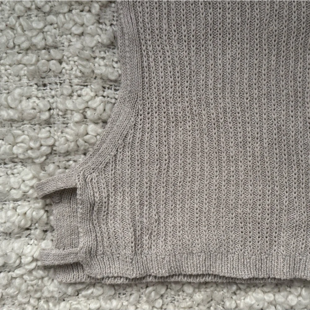 Cream Cropped Sweater Vest - Picture 12 of 13